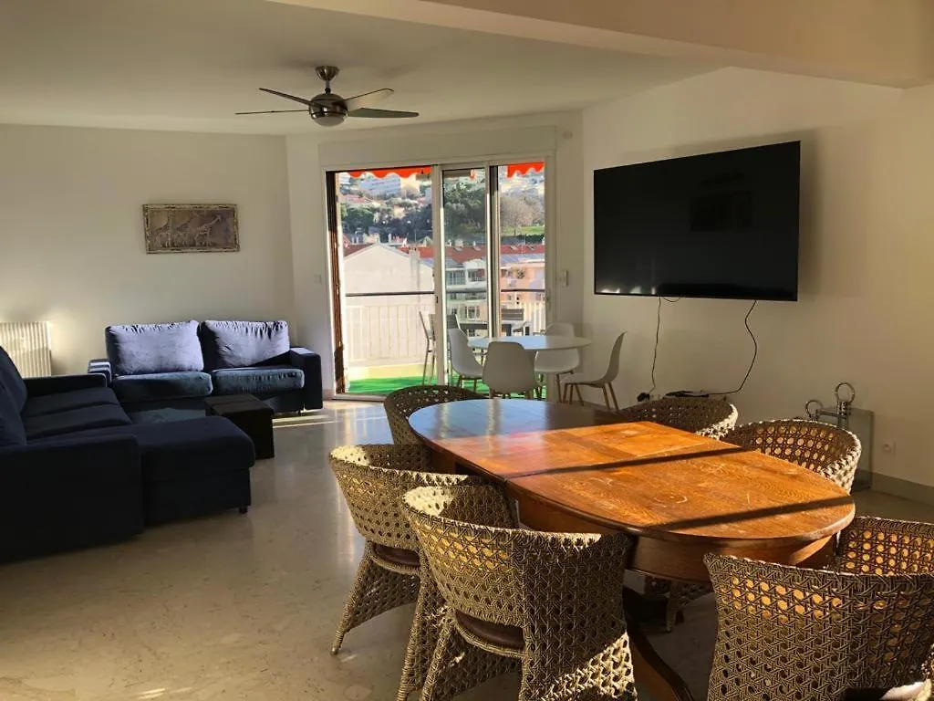 Appartamento F4 120 m2 10 minutes à pieds du vieux Nizza Francia
